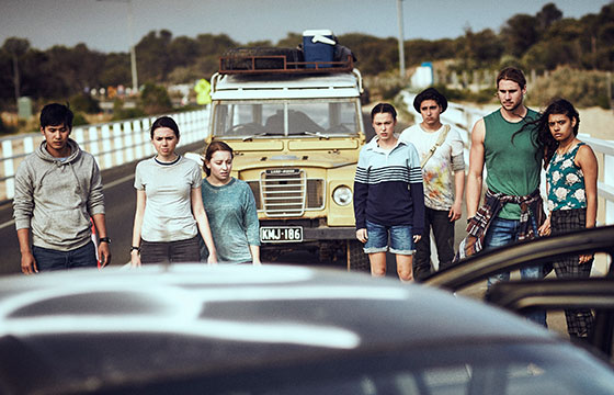 Lee-Ellie-Robyn-Fiona-Homer-Kevin-Corrie-in-Tomorrow-When-the-War-Began-feature